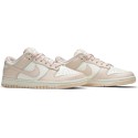 Wmns Dunk Low 'Orange Pearl'