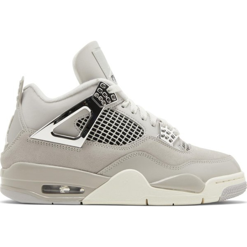 Air Jordan 4 Retro 'Frozen Moments' Air Jordan 4 Retro 'Frozen Moments'