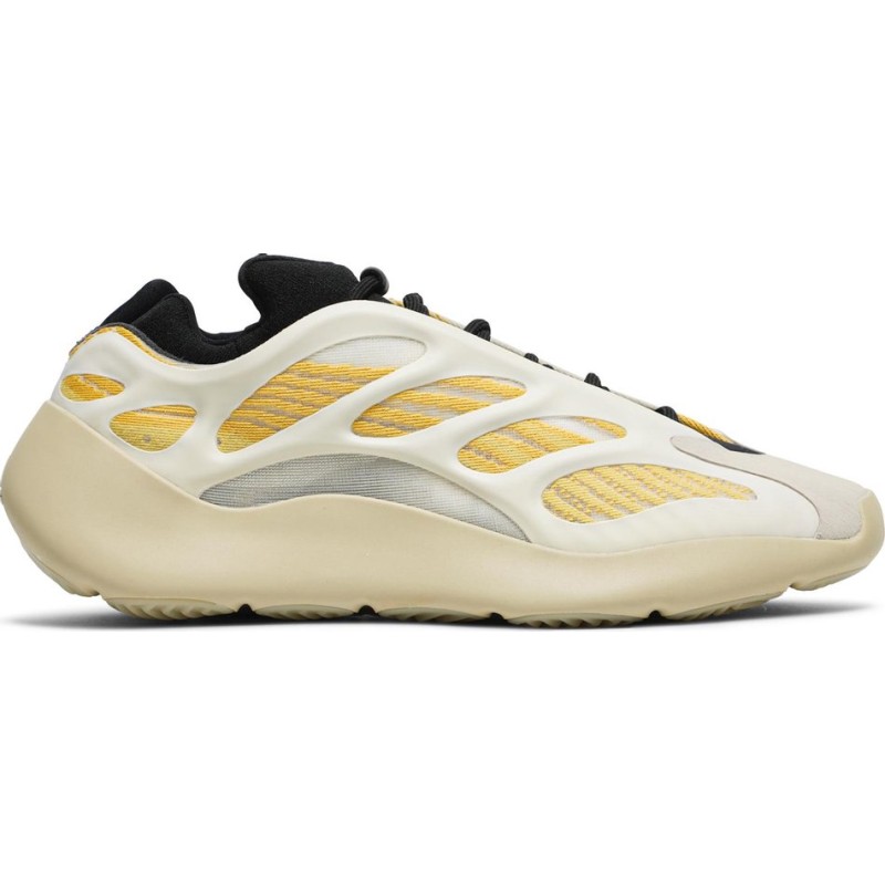 Yeezy 700 V3 'Safflower'